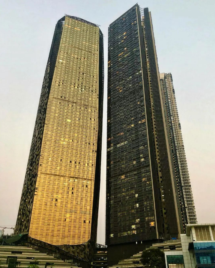 lodha trump tower and marquise